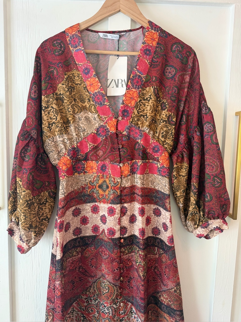 Zara Patchwork Tapestry Midi Dress, New with Tags, Size Medium - Picture 2 of 10